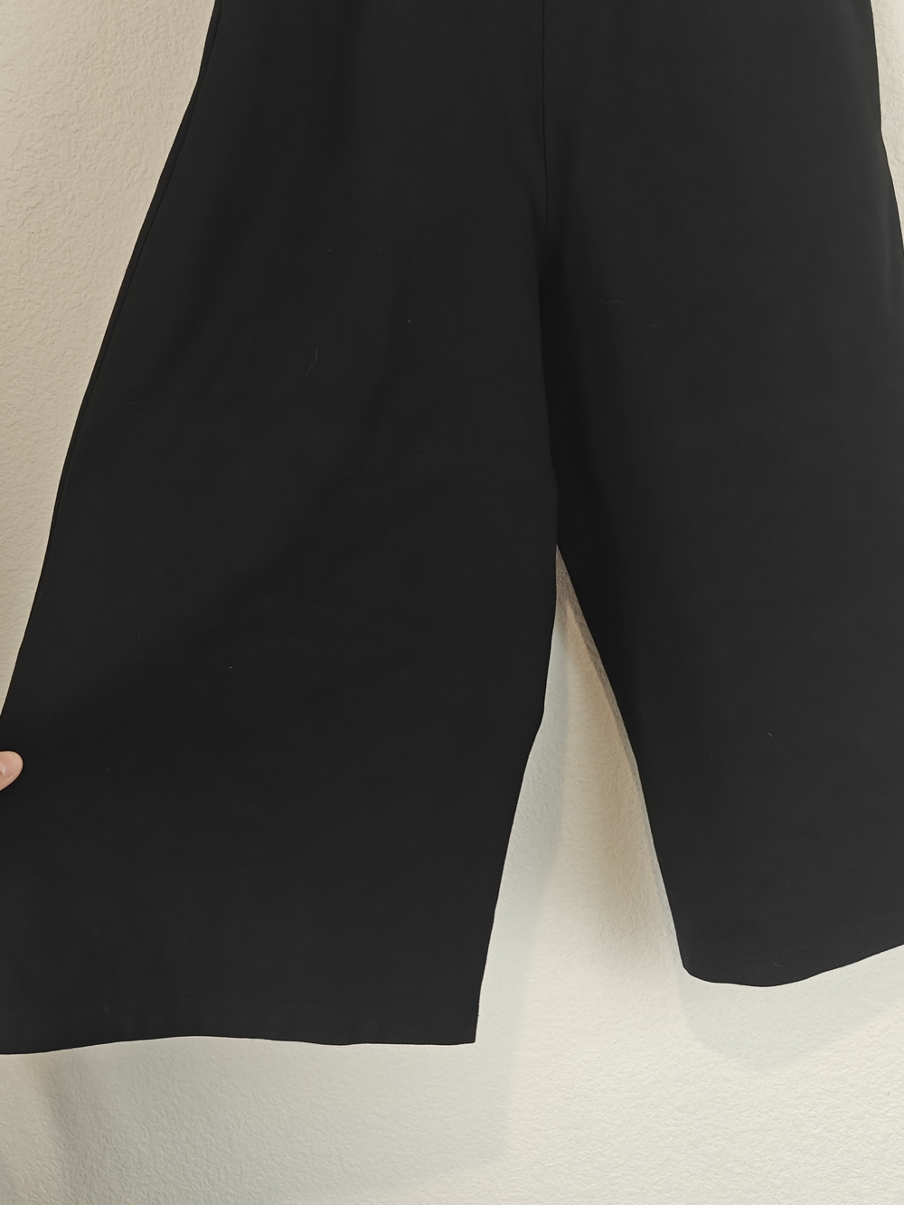 Diesel XS Ultra Wide Leg Cropped Pants Chic Flowy Culottes | Elastic Waist Black - Picture 14 of 16